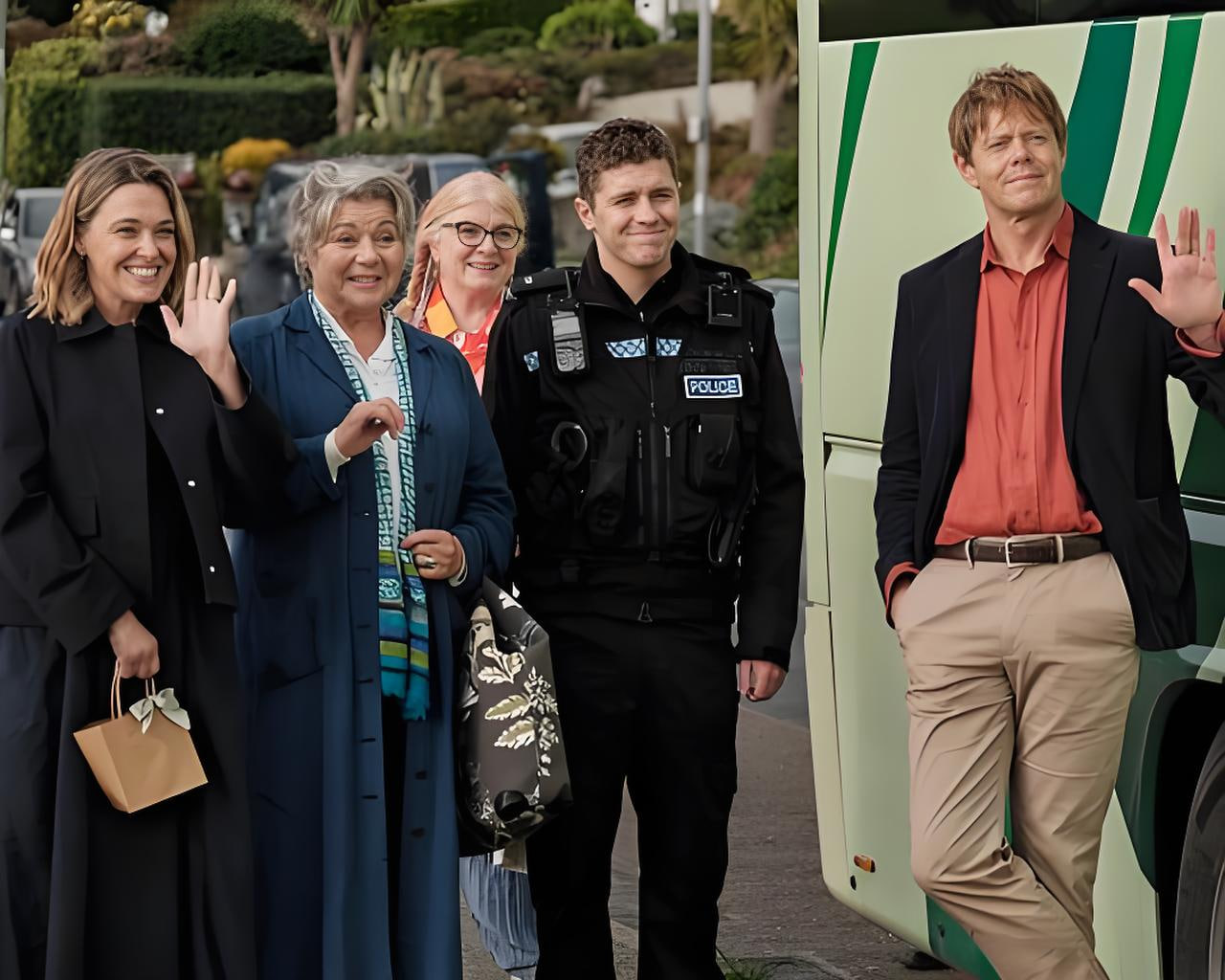 天堂岛之外 第四季(全集)